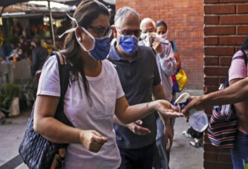 personas-con-mascarilla