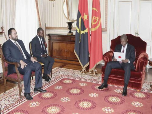 presidente-recibe-enviado-Qatar