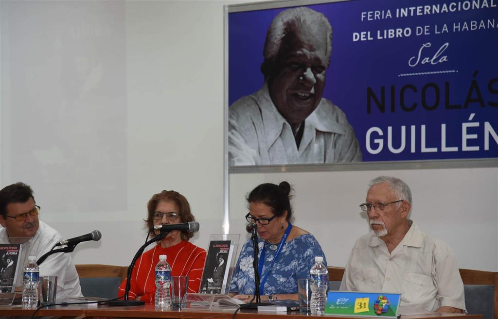  presentan-en-feria-del-libro-cubana-titulo-sobre-la-revolucion