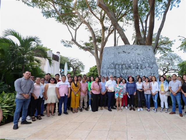comunicadores-de-nicaragua-ratificaron-compromiso-con-el-gobierno