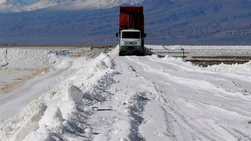 tecnicos-de-bolivia-y-china-impulsan-industrializacion-del-litio