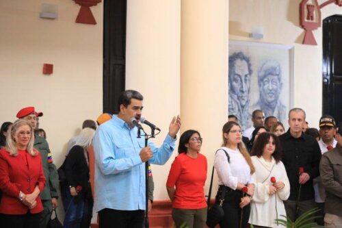 venezuela-maduro-convoco-a-multiplicar-valores-cultivados-por-chavez
