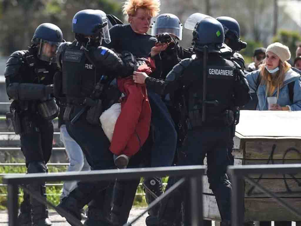 polemica-en-francia-por-demora-en-atencion-a-heridos-durante-protesta