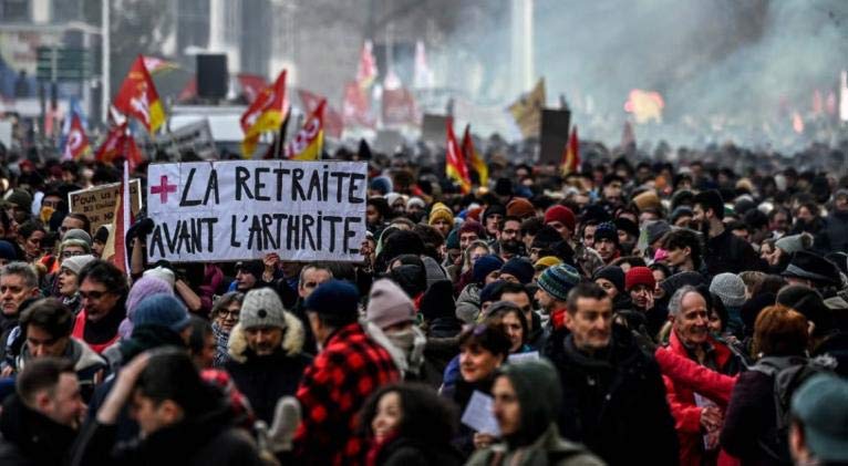 franceses-favorables-a-retiro-de-reforma-de-la-jubilacion