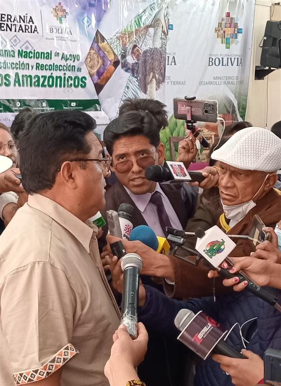  ministro-de-bolivia-elogia-colaboracion-con-cuba-en-agricultura