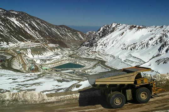 aprueban-en-chile-prorroga-de-cuestionado-proyecto-minero