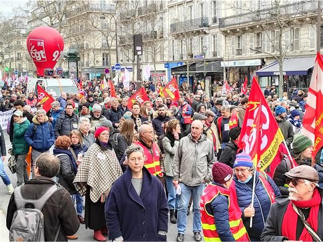 en-francia-duodecima-jornada-de-protestas-contra-reforma-de-retiro