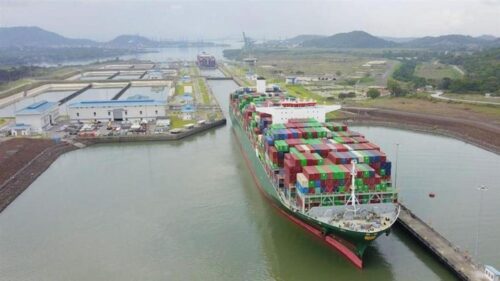 Panamá Canal calado de buques