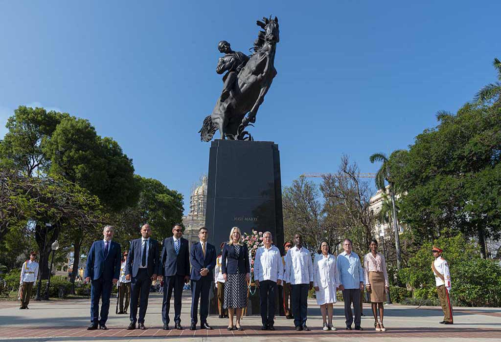 delegacion-monumento