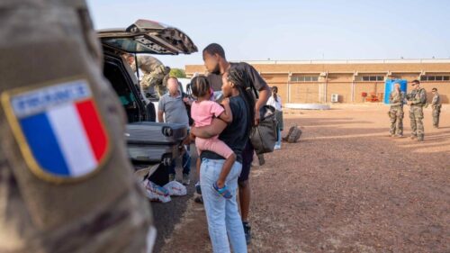 mil europeos ya fueron repatriados de Sudán