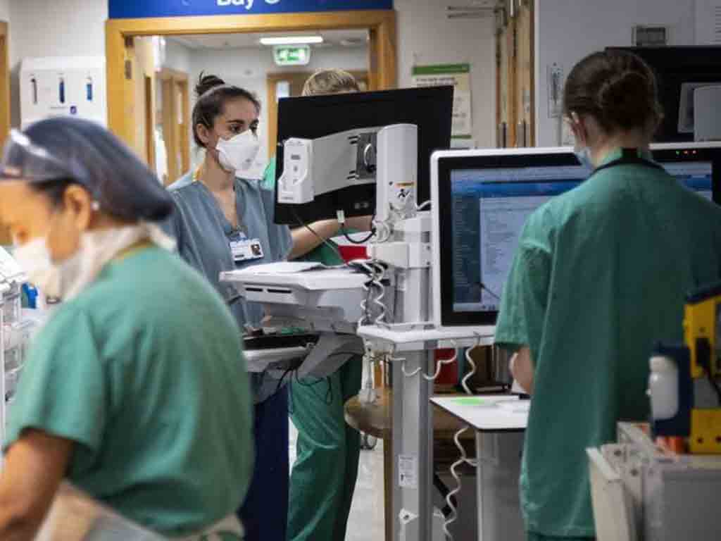 pediatras-britanicos-inician-huelga-de-cuatro-dias