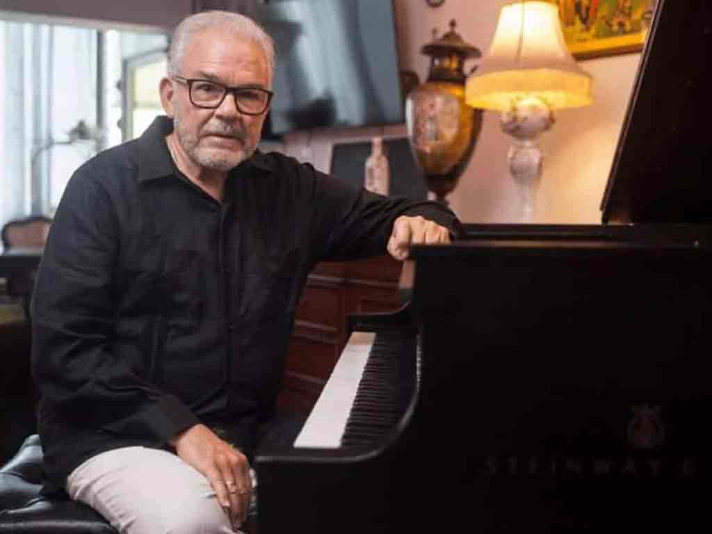 maestro-cubano-del-piano-ejecuta-en-rumania-clasicos-del-romanticismo