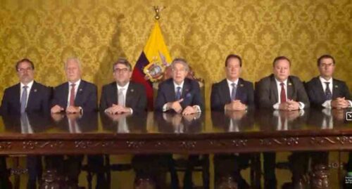 lasso-aplica-la-muerte-cruzada-y-disuelve-el-parlamento-de-ecuador