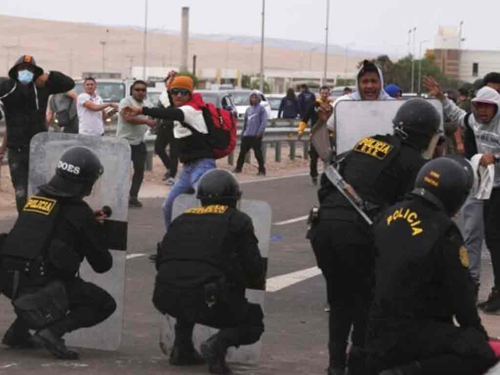 policia-herido-en-incidente-con-migrantes-en-frontera-peru-chile