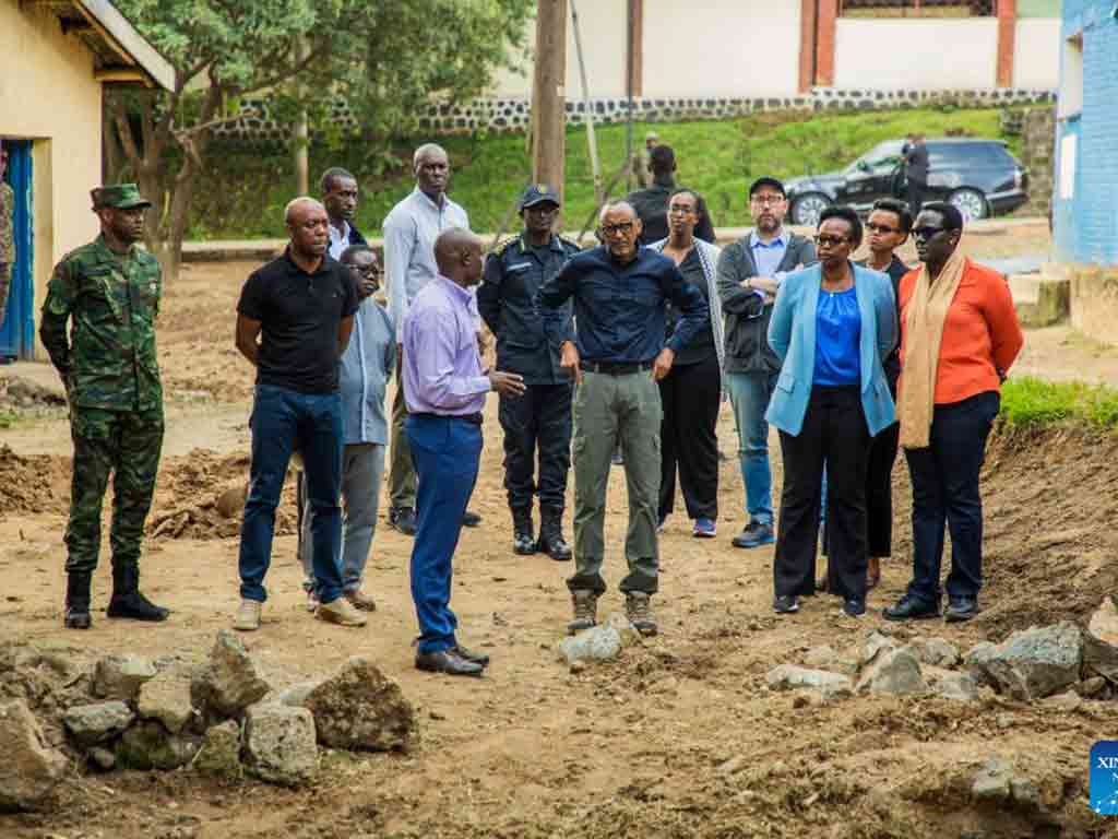 recorre-presidente-de-ruanda-zonas-afectadas-por-inundaciones