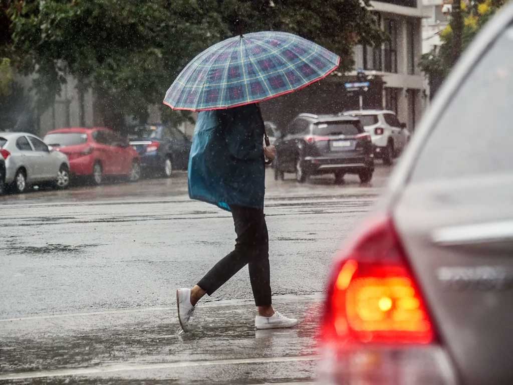 llueve-para-alivio-de-crisis-hidrica-en-uruguay