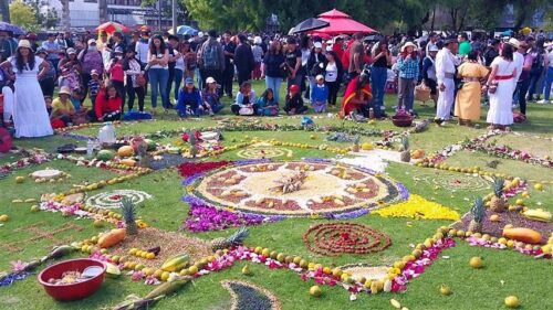ecuador-celebra-inti-raymi-fiesta-en-honor-al-sol-y-a-las-cosechas