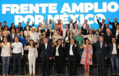 oposicion-politica-mexicana-democracia-pero-no-tanta