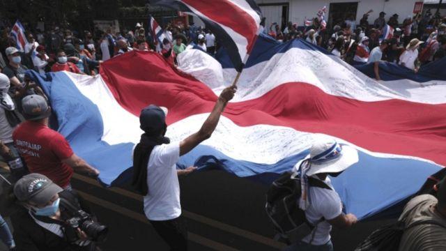 universitarios-de-costa-rica-a-las-calles-en-defensa-de-la-educacion