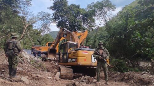 ecuador-informa-sobre-explosiones-en-frontera-con-peru