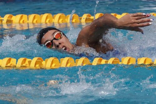 nadadora-cubana-gamez-conquista-su-segunda-corona-en-san-salvador