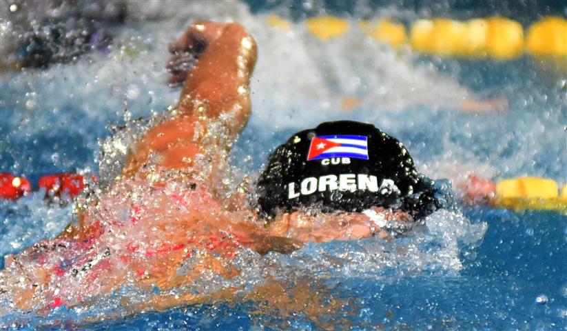  nadadoras-de-cuba-sorprenden-en-centrocaribes-con-oro-y-record