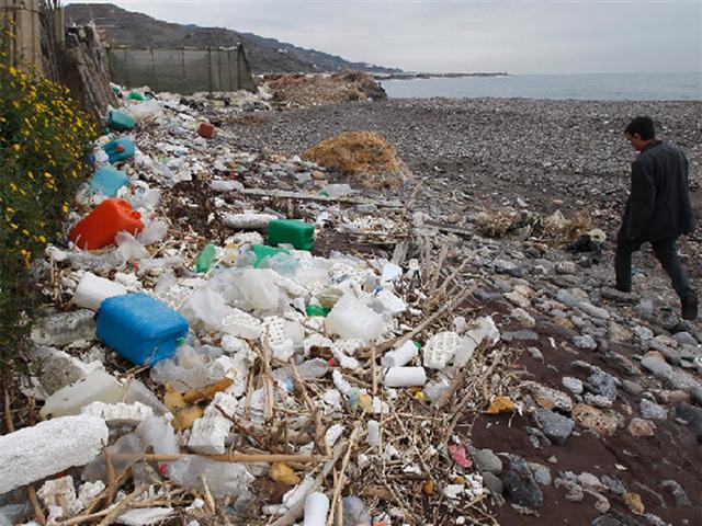 costa-rica-apoya-lucha-contra-contaminacion-por-plasticos