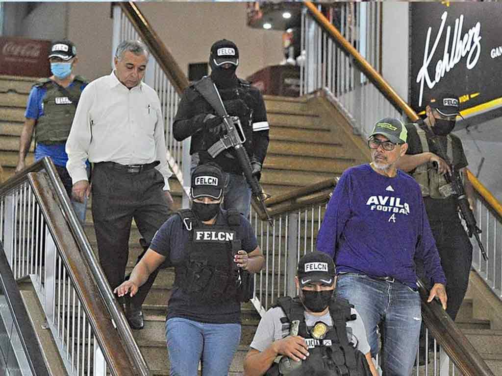 remocion-policial-por-drogas-en-aeropuerto-de-bolivia