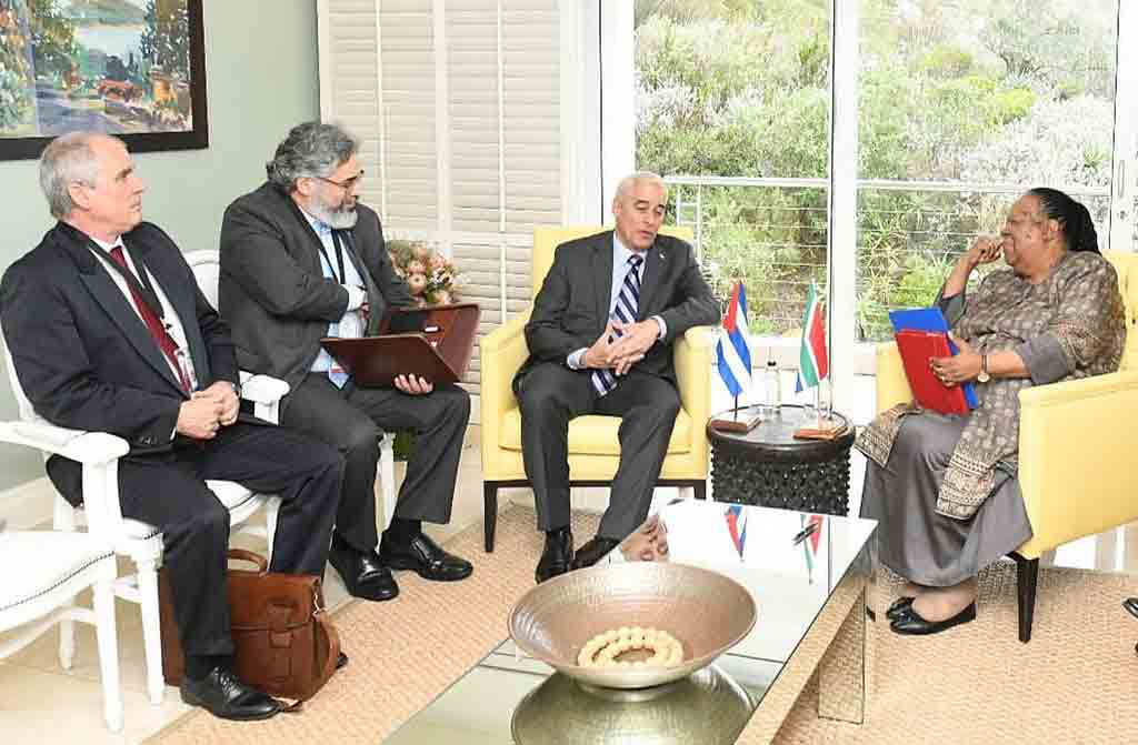  sostiene-encuentro-viceministro-de-cuba-con-canciller-de-sudafrica