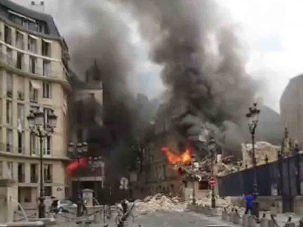 explosion-en-paris-casi-una-treintena-de-heridos