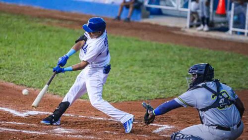 nicaragua-deja-al-campo-a-curazao-y-tensa-el-beisbol-centrocaribeno