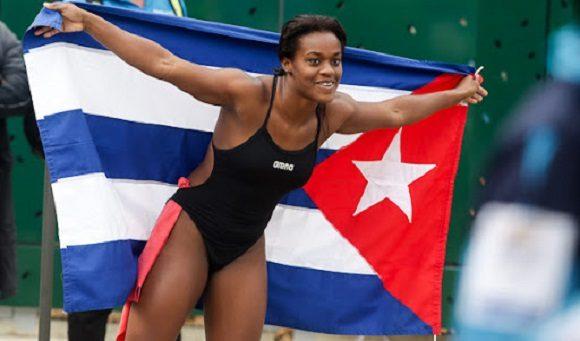 reinado-intacto-de-clavadista-cubana-anisley-garcia-en-centrocaribes