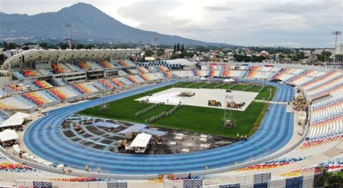 el-estadio-magico-gonzalez-a-estreno-en-futbol-en-el-salvador