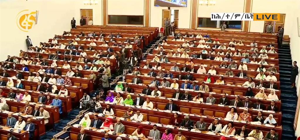  primer-ministro-de-etiopia-presento-infrome-de-gestion-al-parlamento