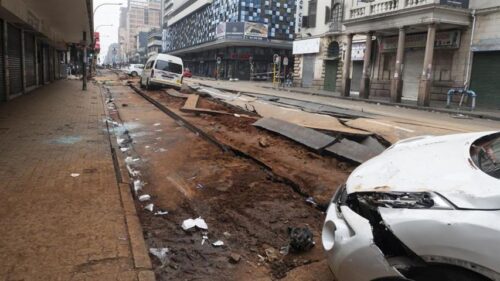 accidente-y-maniobra-diplomatica-en-semana-sudafricana