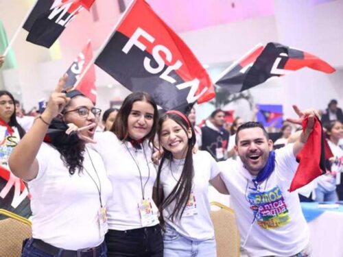 jovenes-nicaraguenses-ratifican-respaldo-a-la-revolucion