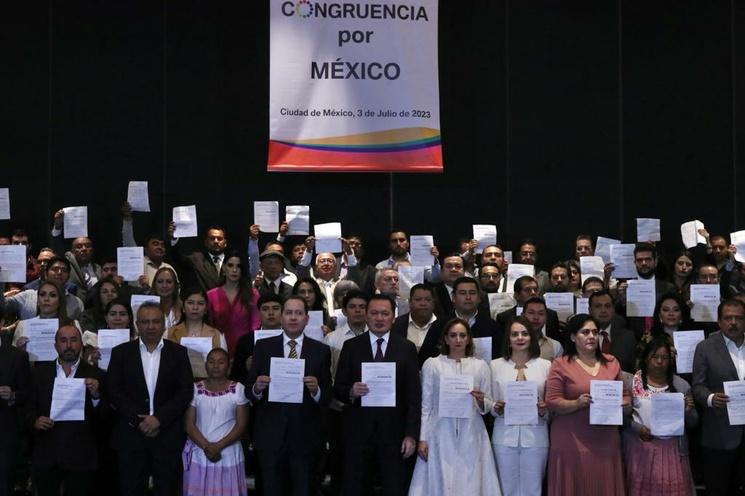 mexicopri-sigue-achicandose-se-van-legisladores-y-crean-nuevo-grupo