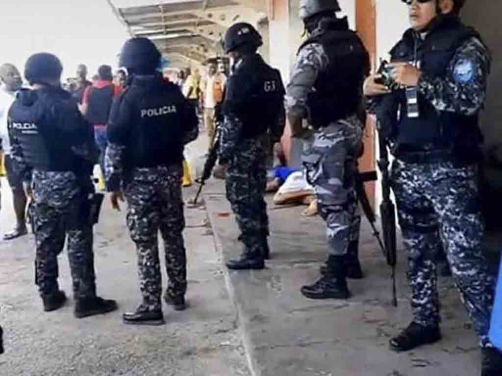 revelan-en-ecuador-anomalias-en-compra-de-chalecos-antibalas