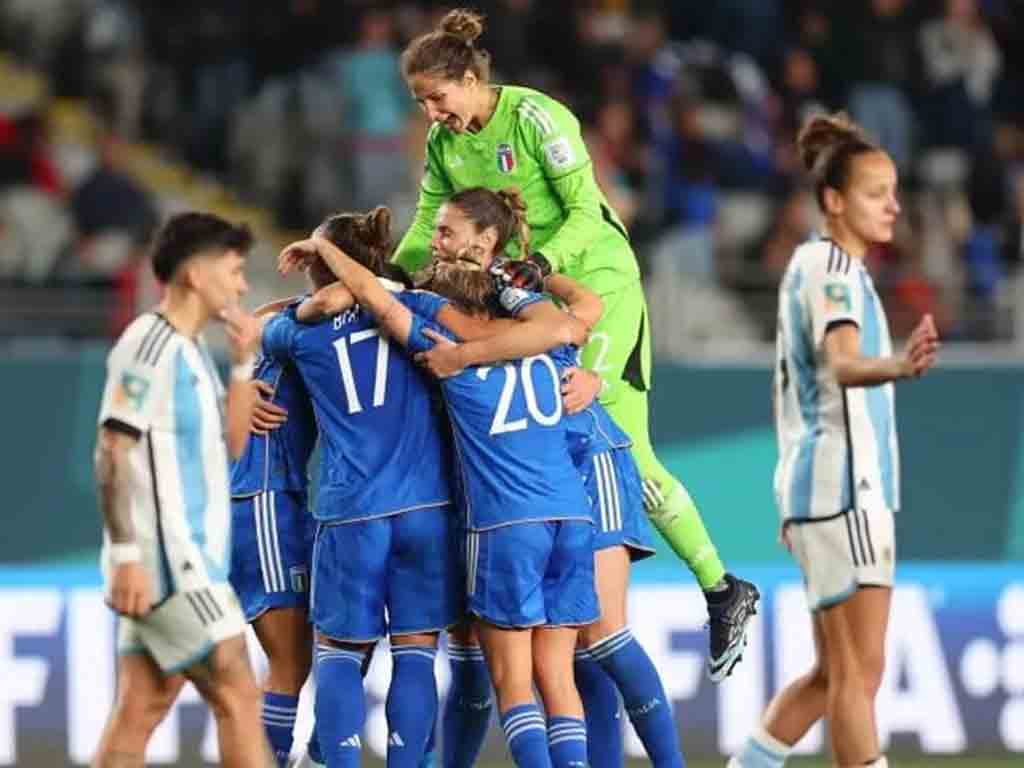  triunfo-de-brasil-y-derrota-de-argentina-en-mundial-de-futbol-f