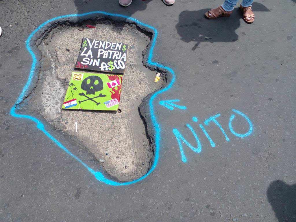 protesta-panama-carteles