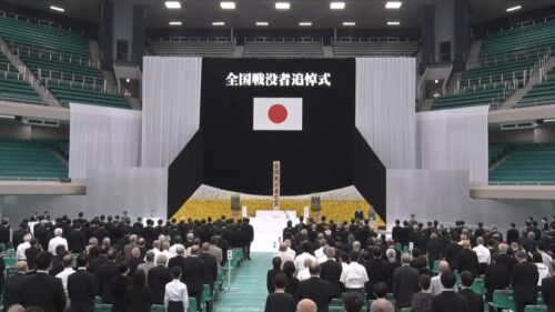 japon-honra-a-sus-muertos-en-la-segunda-guerra-mundial