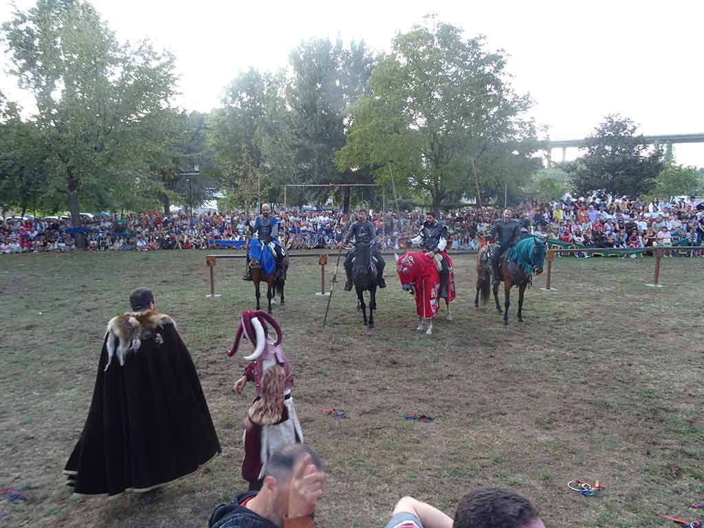 Frenesí-medieval-en-Galicia