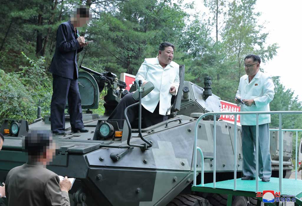 Kim-Jong-Un-armamentos