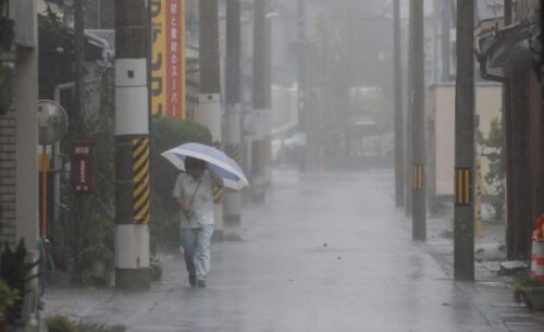 tifon-lan-embiste-oeste-de-japon