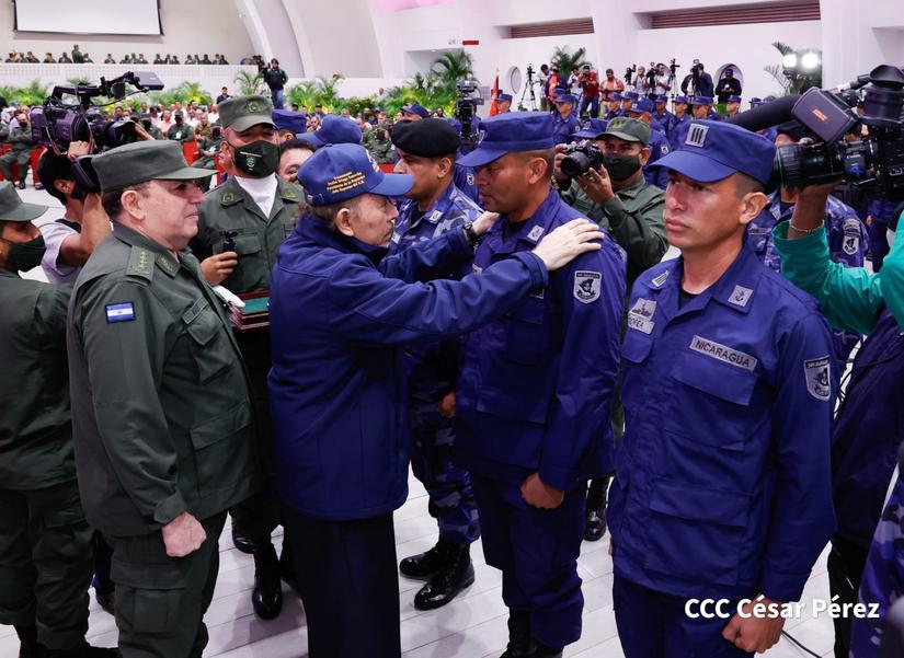  presidente-de-nicaragua-destaca-compromiso-de-fuerza-naval