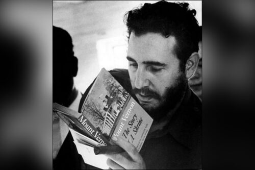 fidel-castro-leyendo-1959