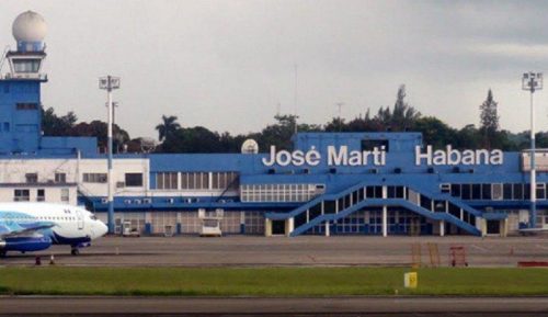 opera-con-normalidad-terminal-aerea-cubana
