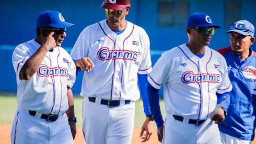 equipo-cubano-se-alista-en-la-sede-de-liga-de-campeones-de-beisbol