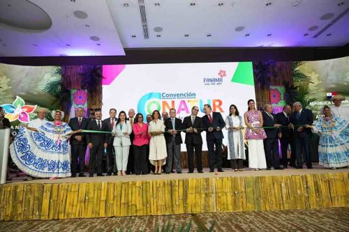 las-personas-son-prioridad-para-el-turismo-aseguran-en-panama