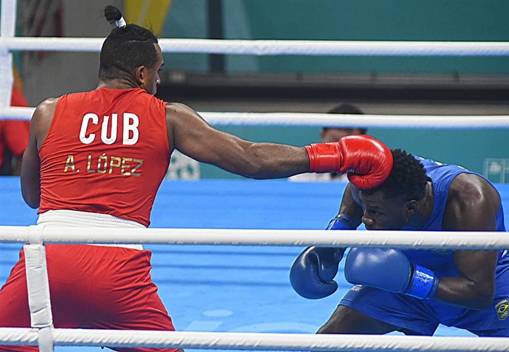  arlen-lopez-da-a-cuba-su-medalla-de-oro-numero-100-en-panamericanos